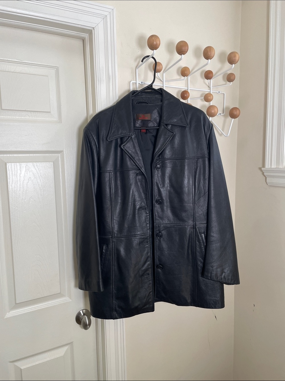 Danier Y2K Classic Button down Leather Pea Coat Black - L